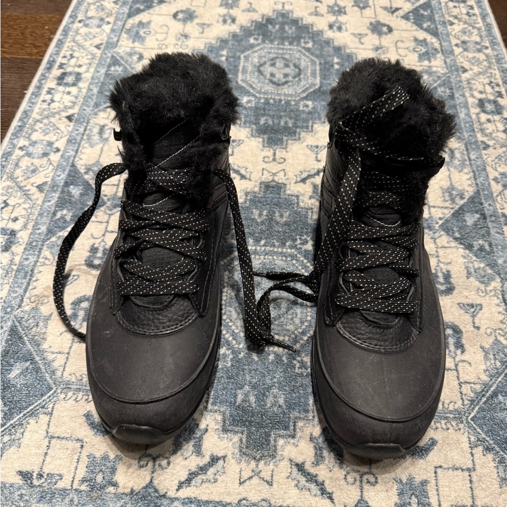 Merrell Arctic Grip Fur-lined Winter Boots